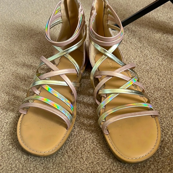 Kids Size 4 Ankle Strap Sandals Gold and Rose Gold - Picture 4 of 9